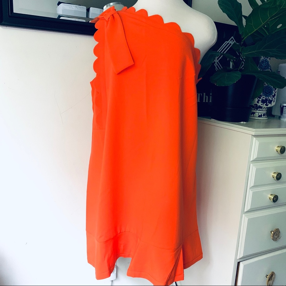 NWT Victoria Beckham One Shoulder Scallop Dress - Picture 2 of 4